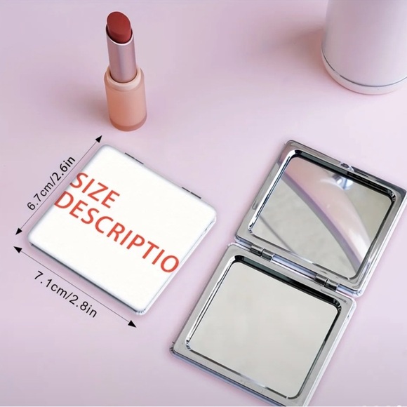 Compact Mirror - Picture 3 of 3